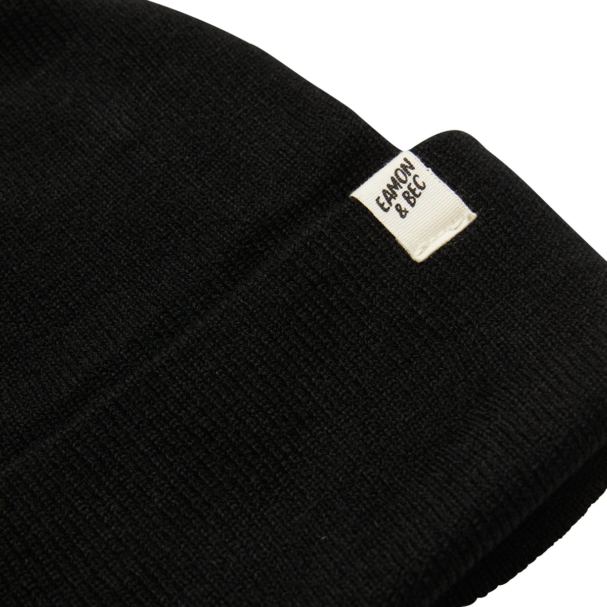 ON THE ROAD BEANIE BLACK